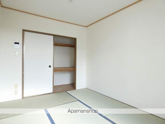 セリバテール東谷山IIIの内装写真