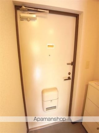 Ｕトピア高幡不動[1R/16.2m2]の玄関