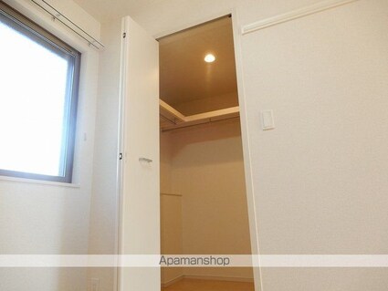 サンフローラ　サカド[1LDK/37.81m2]の収納