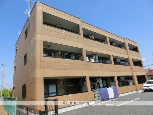 ロイヤルパレスの外観写真