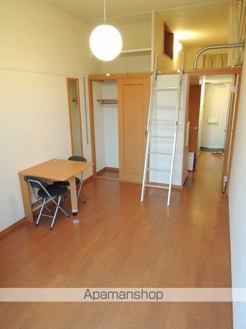 レオパレス栗山の内装写真