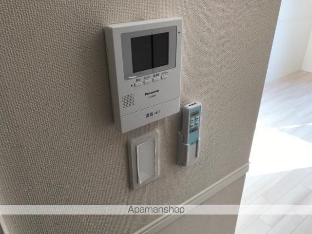 エンプレスVの内装写真