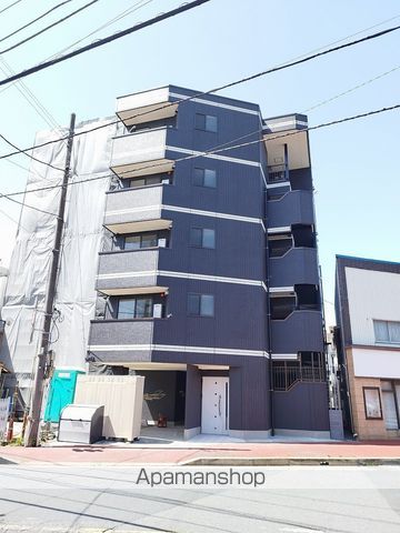 テリアズ港町の外観写真