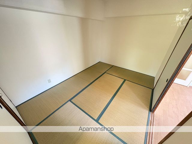 グランドシャトー山本の内装写真