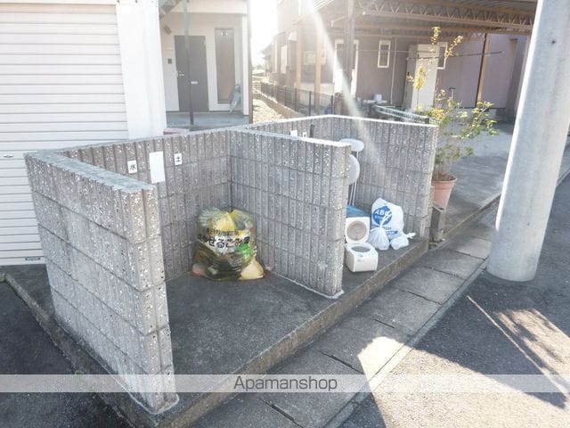 アンプルールブワAILEの内装写真
