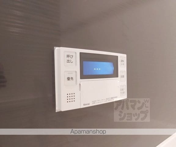 伏見駅の貸家の内装写真