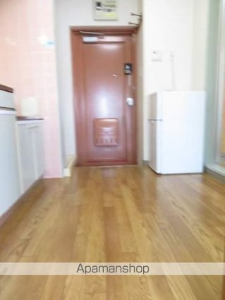 平和マンション上杉[2K/28.5m2]の内装2