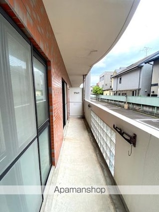 和歌山県和歌山市小雑賀[1LDK/40.33m2]のバルコニー