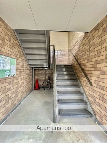 モナリエコート Iの玄関写真