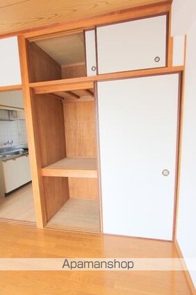 ホワイトマンション[1K/17.85m2]の収納