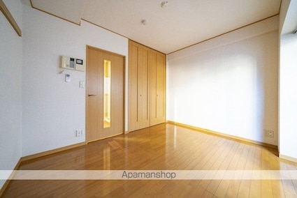 ロイヤルガーデン哲学堂[1K/19.95m2]のリビング・居間3