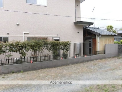 めぐみ荘[2K/38.48m2]のエントランス1