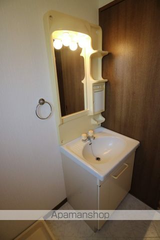 SURPLUSワイズハウスIIの内装写真