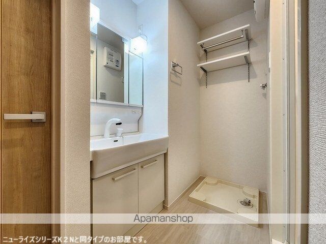 和歌山県岩出市山[1LDK/50.14m2]の洗面所