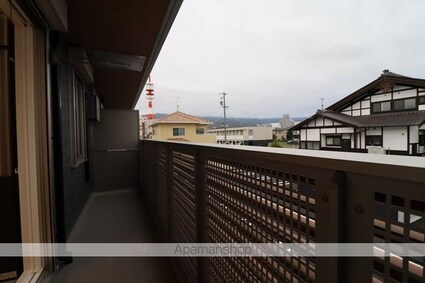 ＣｏｕＲ１８高宮Ｅ[1LDK/41.94m2]のバルコニー