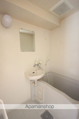 ロイヤルエムズの内装写真