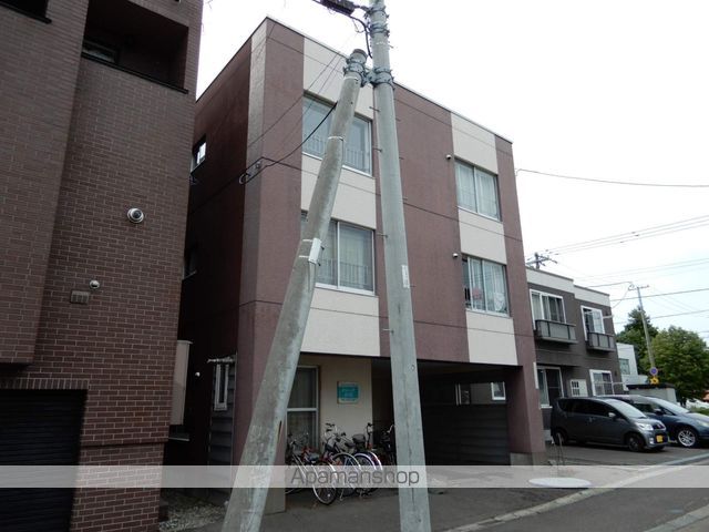 グローリア北32の外観写真