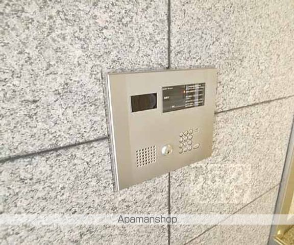 ラクト山科メゾンイースト C棟の外観写真