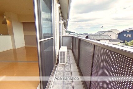 シャーメゾン万々Ⅱ[3LDK/70.19m2]のバルコニー