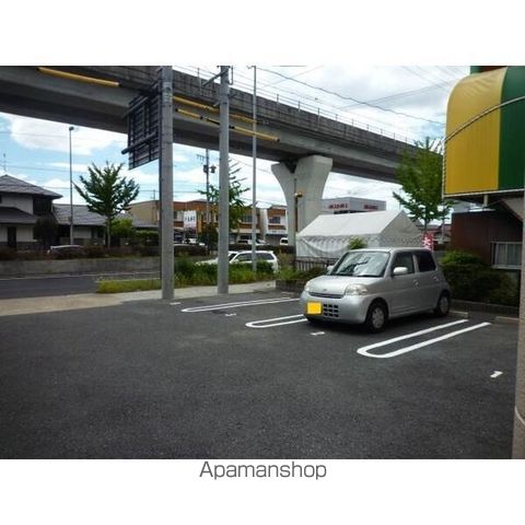 withの外観写真