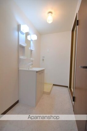 猪瀬第２ビル[2LDK/56.7m2]の洗面所