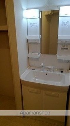 東京都西多摩郡日の出町大字平井[2LDK/57.93m2]の玄関