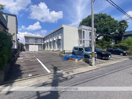 レオパレスサンガーデン[1K/23.18m2]の駐車場2