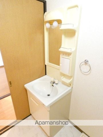 Surplus睦の内装写真