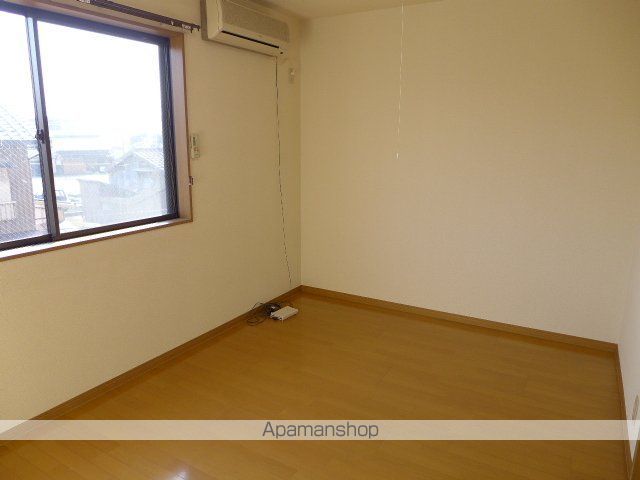 パープルの内装写真