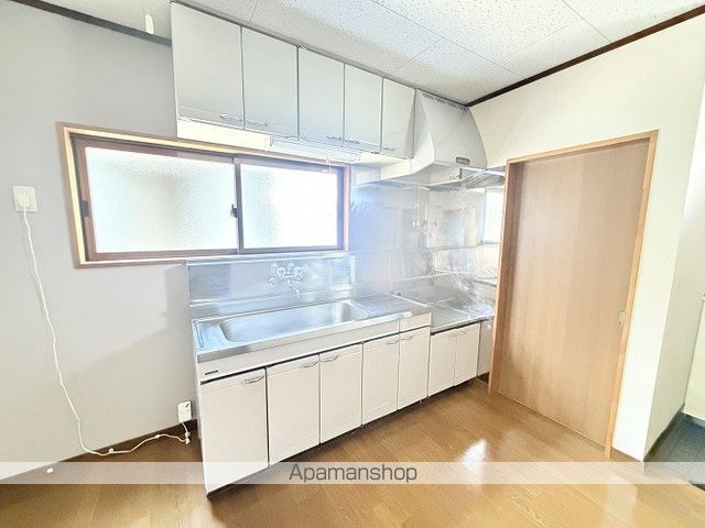 エミールハチマンの内装写真