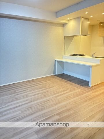 スプランディッド弁天町DUEの内装写真
