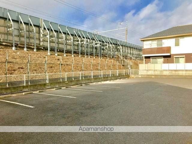 Ｌａ．Ｃａｍｐａｎｅｌｌａ　Ⅰ[2LDK/58.12m2]の駐車場1