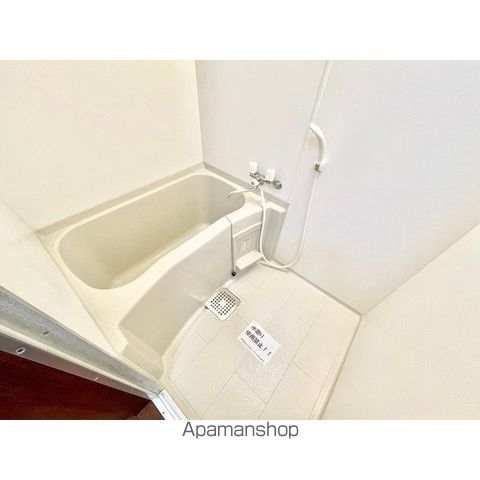 アンプルール フェール REALIFEIIの内装写真