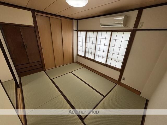 新井マンションの内装写真