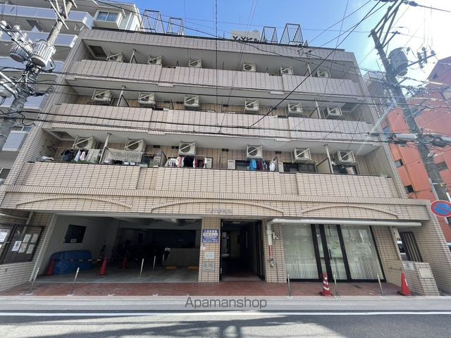 ワイアンドワイ宝町ビルの外観写真