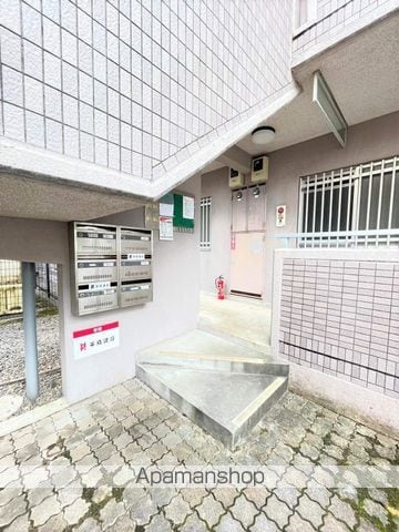 サンパークヒルズ高砂の玄関写真