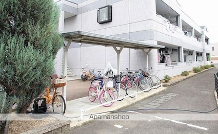 香川県高松市太田下町[3LDK/66.15m2]の共用部1
