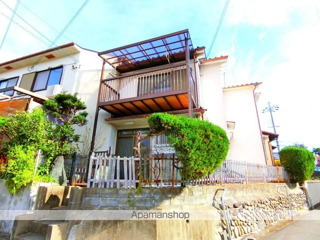 長尾元町3丁目テラスハウス
