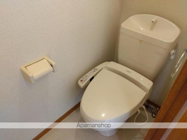 レオパレスラ スリーズの内装写真