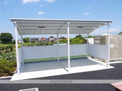 ＴＥＲＲＡＣＥ　ＨＯＵＳＥ　ＮＧＹ　ＡＡＡ（テラス　ハウス）[1LDK/48.45m2]の駐車場2