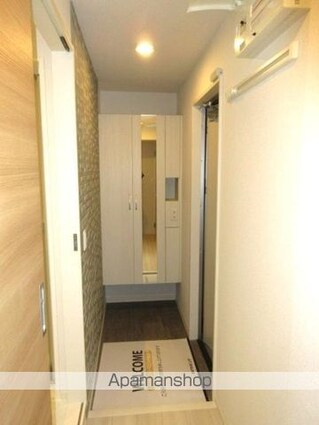 Ｂｌａｎｃｈｅｎｅｉｇｅ　Ａ棟[1LDK/34.87m2]の玄関