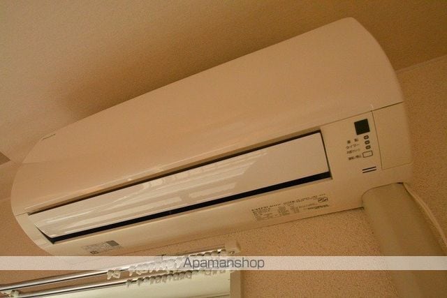クリスタル夏月の内装写真