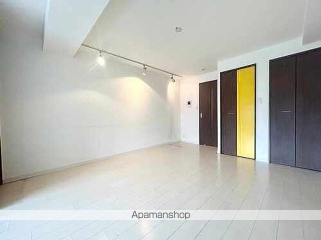 ライオンズマンション白金第2の内装写真