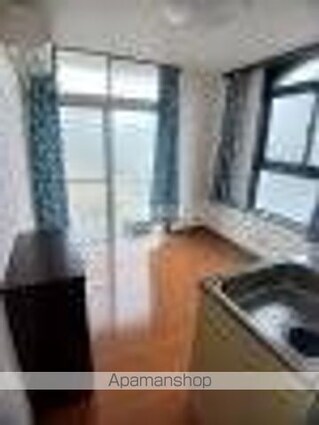 ローランドミューズ（花園）[1R/13.26m2]のリビング・居間