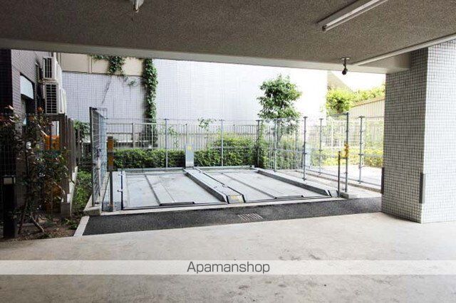コンフォリア笹塚の内装写真