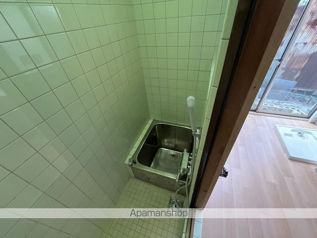 寝屋川市点野4丁目貸家の内装写真