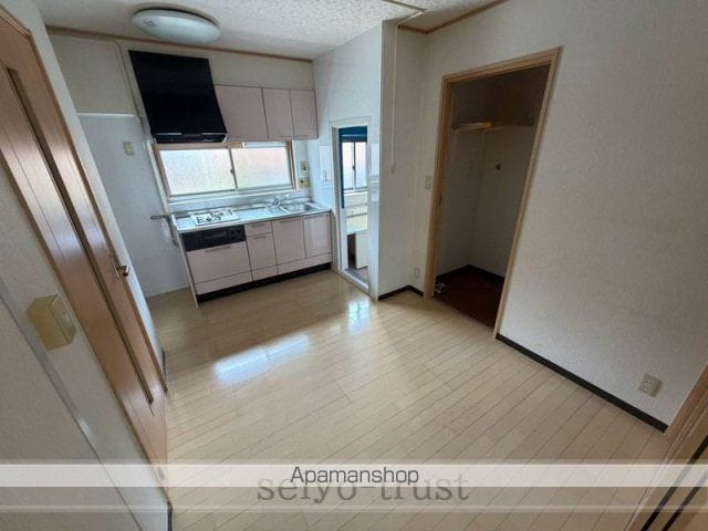 城ヶ丘マンションの内装写真