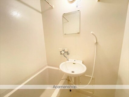 レオパレスシェソワ[1K/23.18m2]のバス