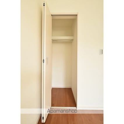 フェリス国立[2LDK/52.05m2]の収納