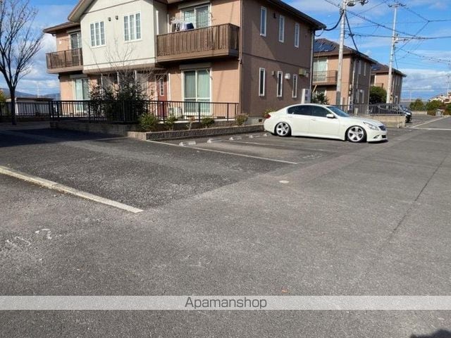 香川県高松市三名町[2LDK/58.27m2]の駐車場